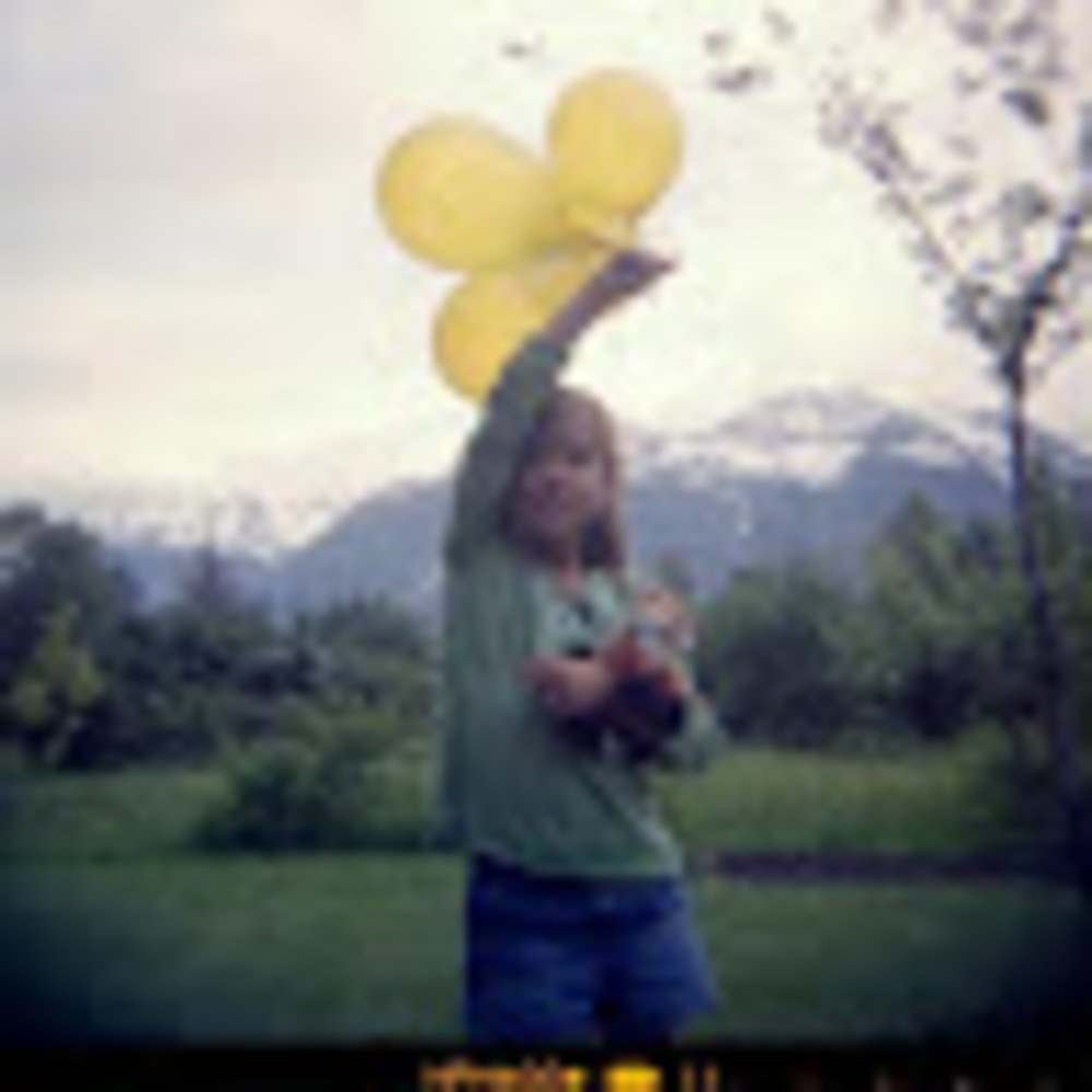 Meet your Posher, Anna lysa